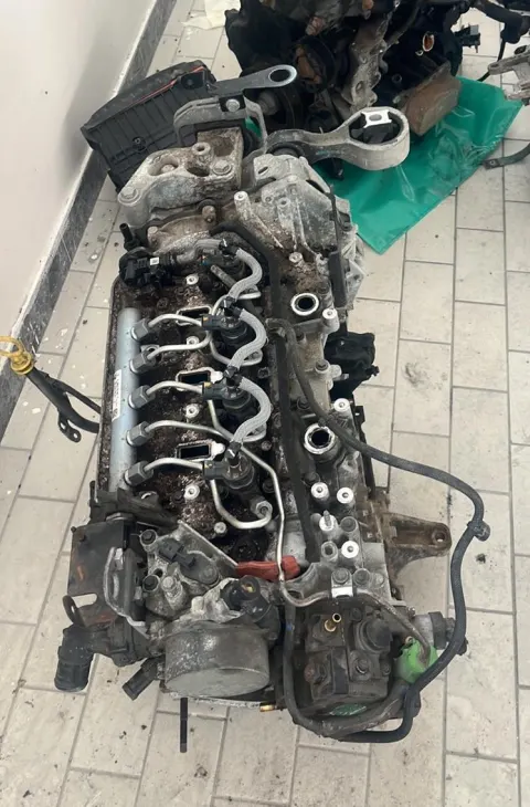 Motor kompletan Renault Traffic 1.6 dCi 3