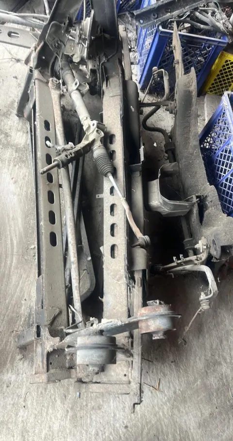 Nosač branika, šina Renault Traffic 1.6 dCi