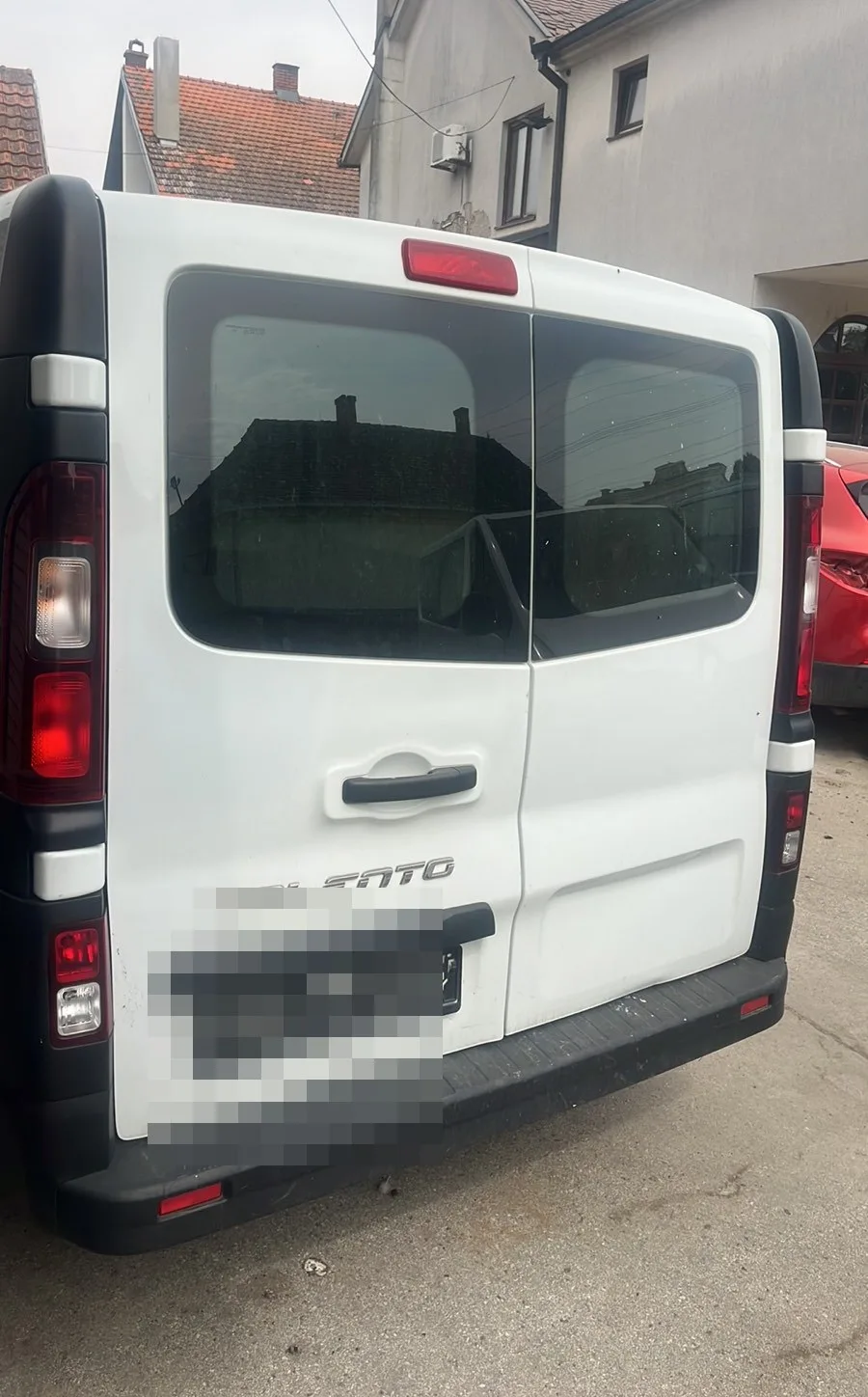 Gepek vrata, bela Fiat Talento 1.6 dCi