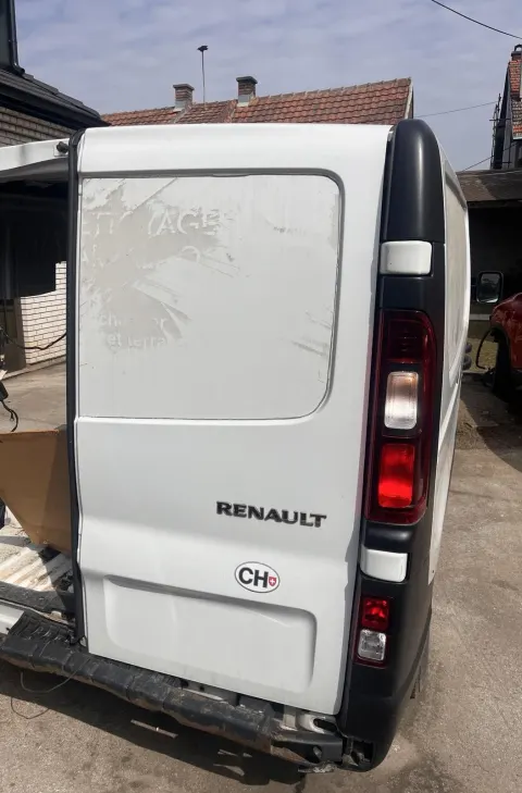 Gepek vrata, bela Renault Traffic 1.6 dCi 2
